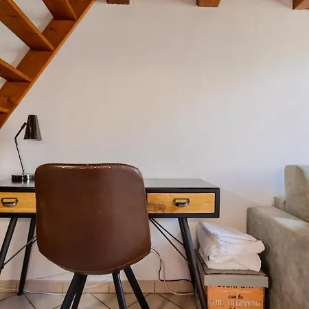 Antibes Centre 2 Pieces Cosy Proche Remparts Nice